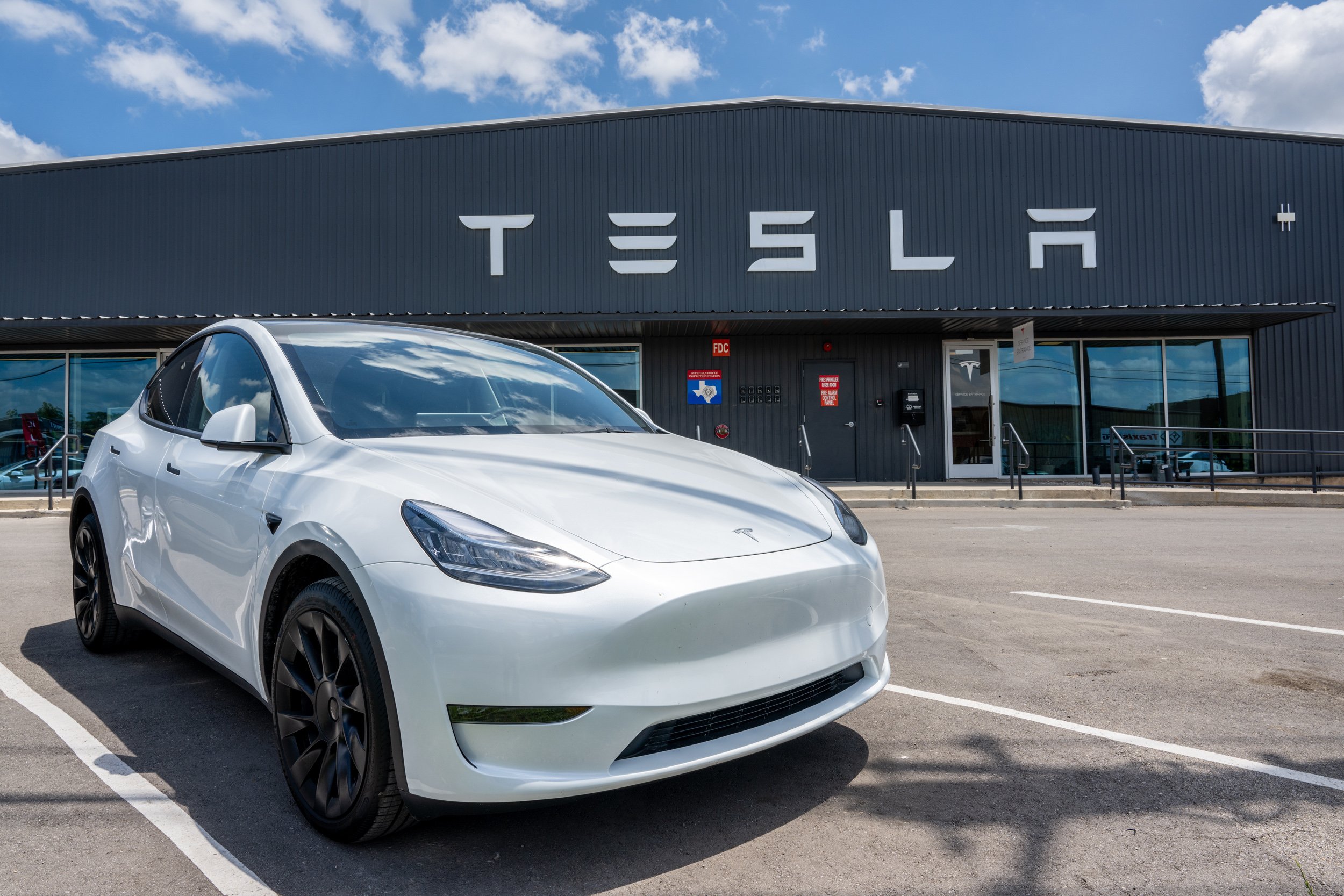 En yüksek kaza oranına sahip otomobil markası Tesla oldu!