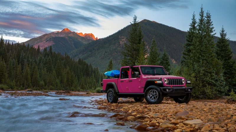 Jeep CEO’su Gladiator 4xe’nin Geldiğini Doğruladı