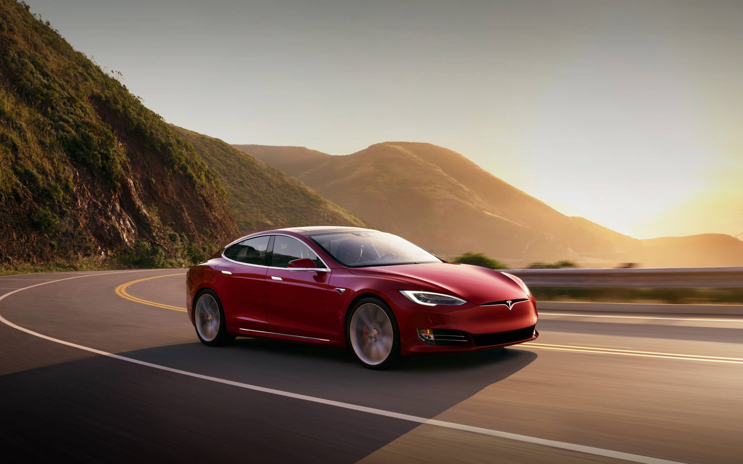 Tesla, hatalı emniyet kemeri uyarı sistemi nedeniyle 125.227 aracı geri çağıracak