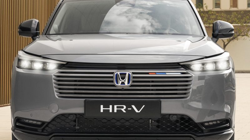 Honda HR-V Hibrit Modeli Yenilenen Tasarımıyla Türkiye’de