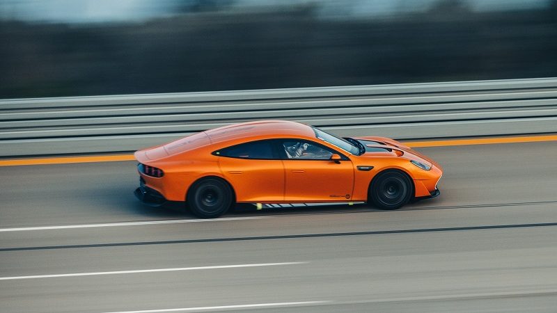 🚘 Mercedes-AMG Concept GT XX: Rekorları Altüst Eden Elektrikli Süper Otomobil
