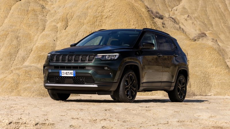 Jeep® Kasım 2025 Kampanyası: Off-Road Ruhunu Özel Kredi ve Takas Desteğiyle Keşfedin!