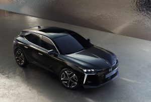 Yeni DS N°4 Türkiye’de Satışa Çıkıyor – Fiyatı, Özellikleri ve Motor Seçenekleri